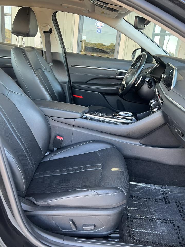 Hyundai Sonata  2020
