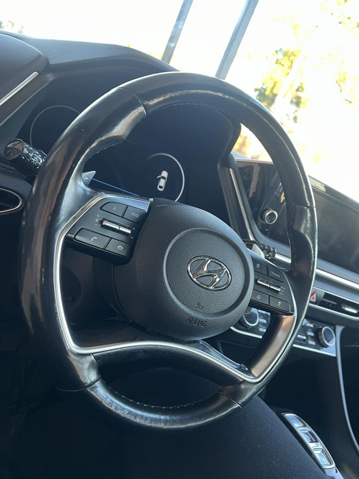 Hyundai Sonata  2020