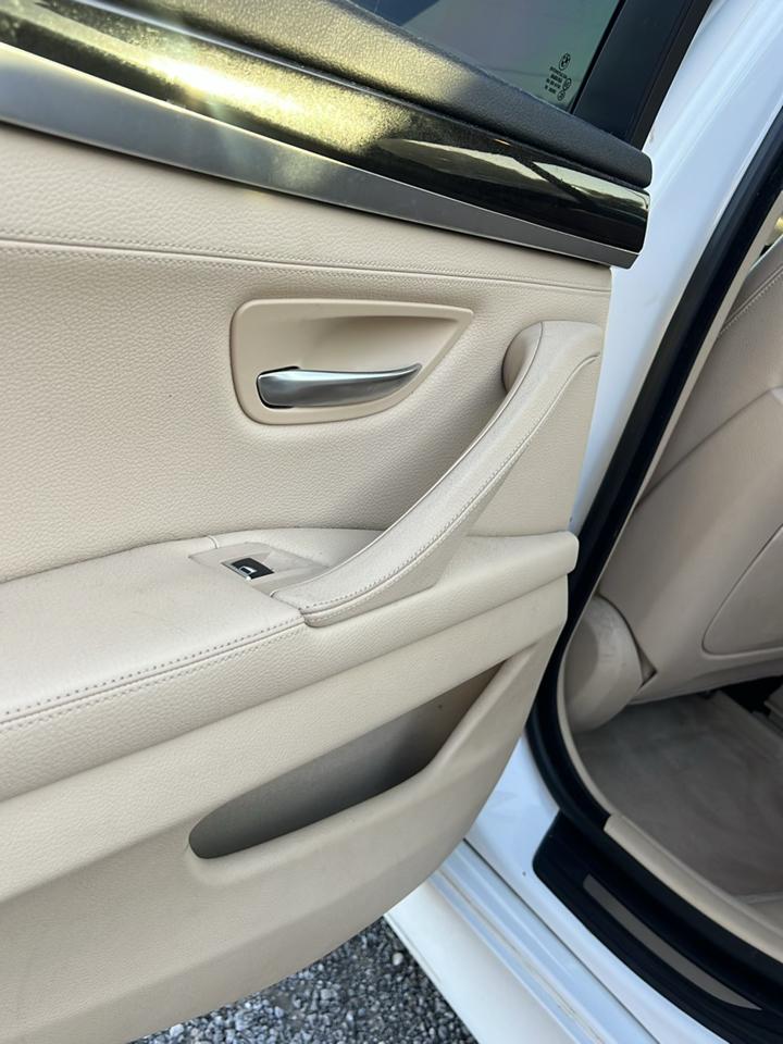 BMW 5-Series  2014