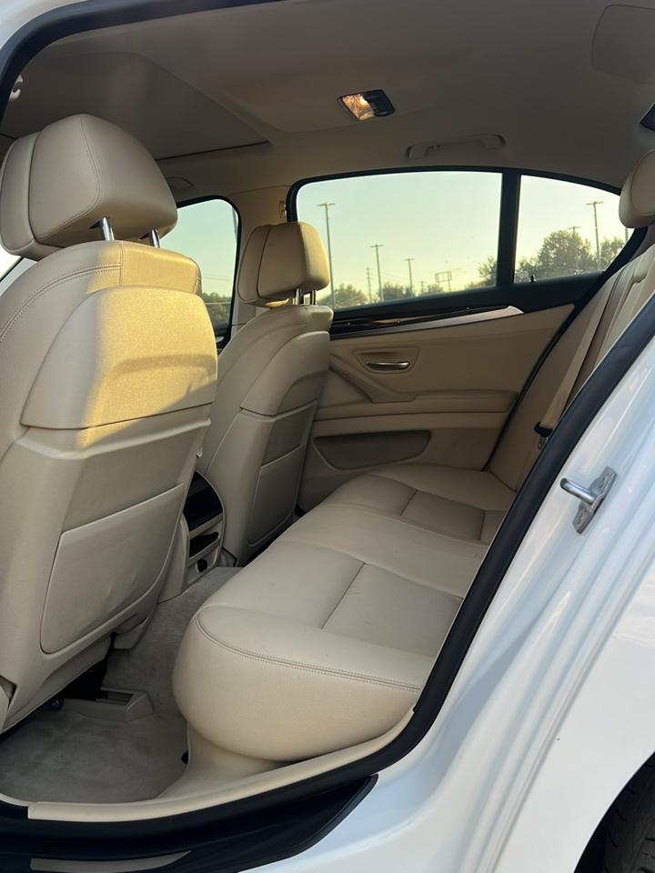 BMW 5-Series  2014