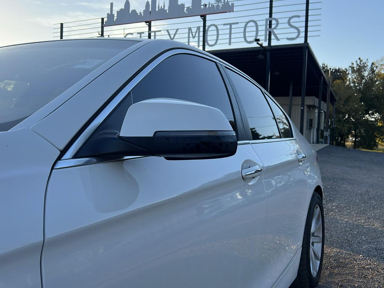 BMW 5-Series  2014