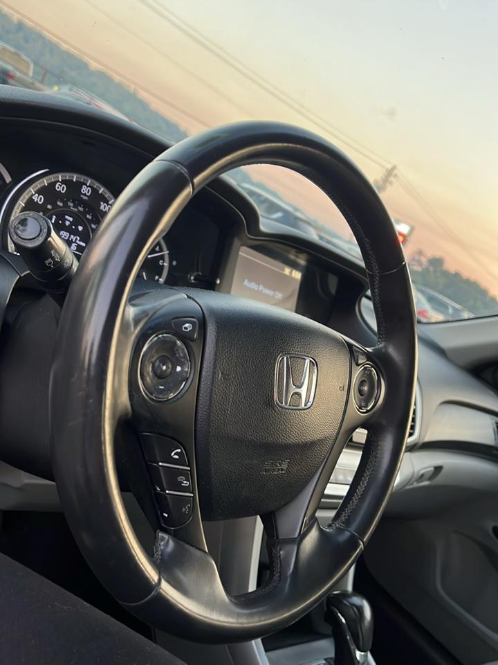 Honda Accord  2013