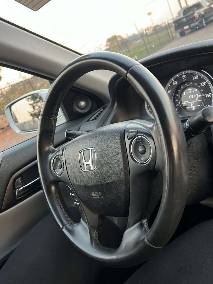 Honda Accord  2013