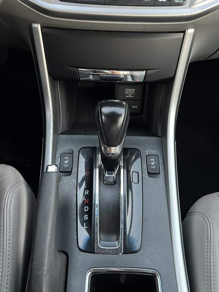 Honda Accord  2013