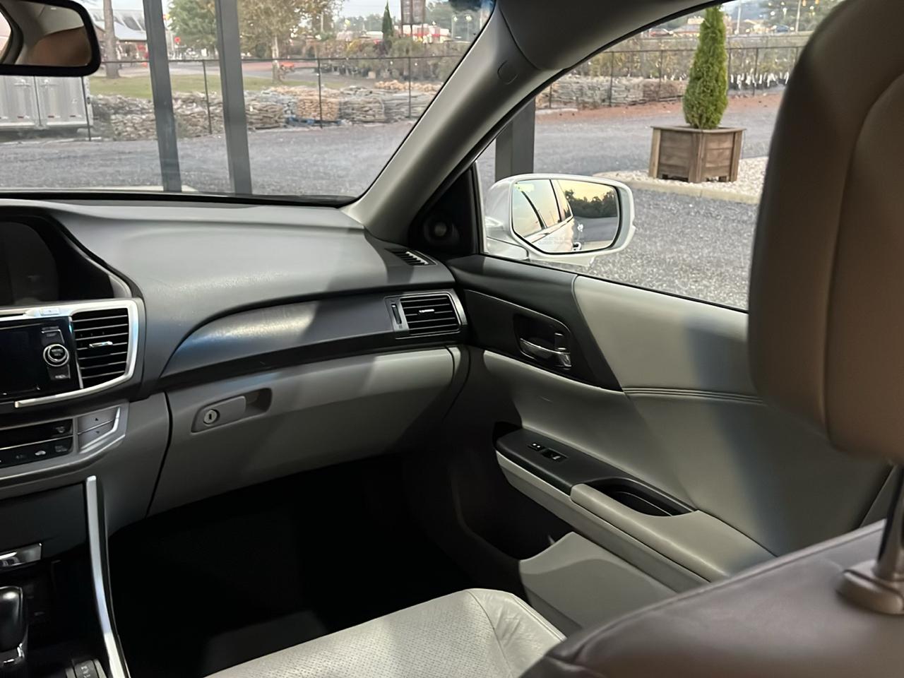Honda Accord  2013