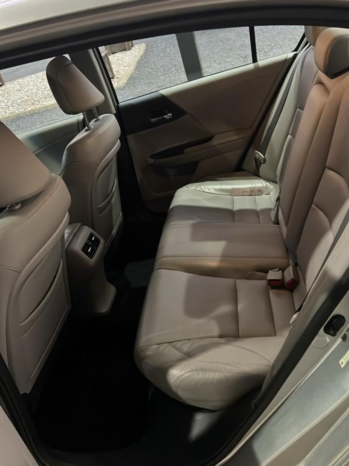 Honda Accord  2013