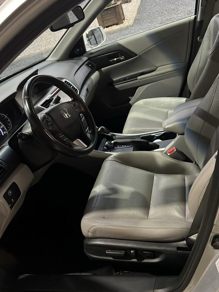 Honda Accord  2013