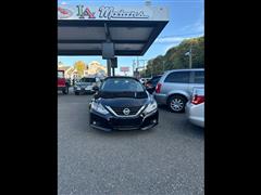 2017 Nissan Altima  2017 Nissan Altima