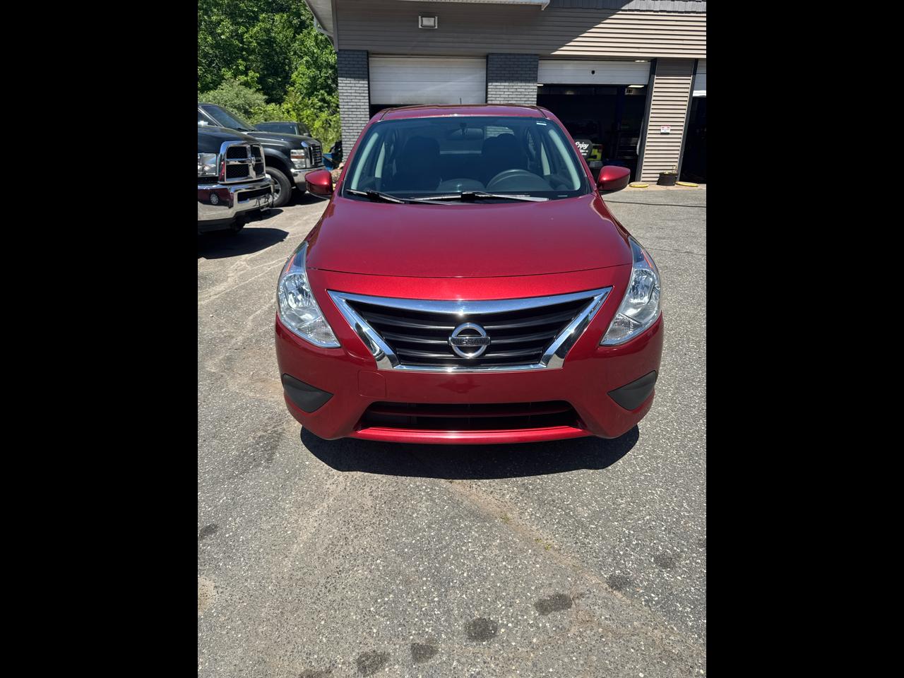 2016 Nissan Versa 1.6 SV CVT's photo