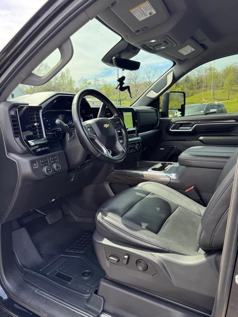 Chevrolet Silverado 2500HD  2024