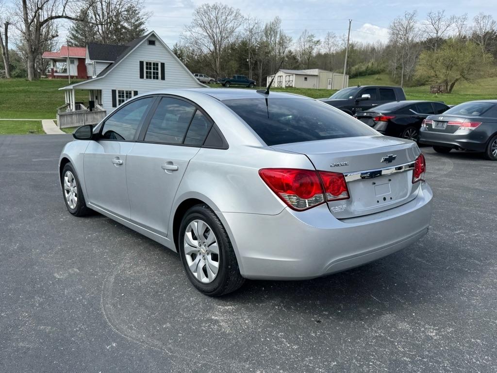 Chevrolet Cruze  2013