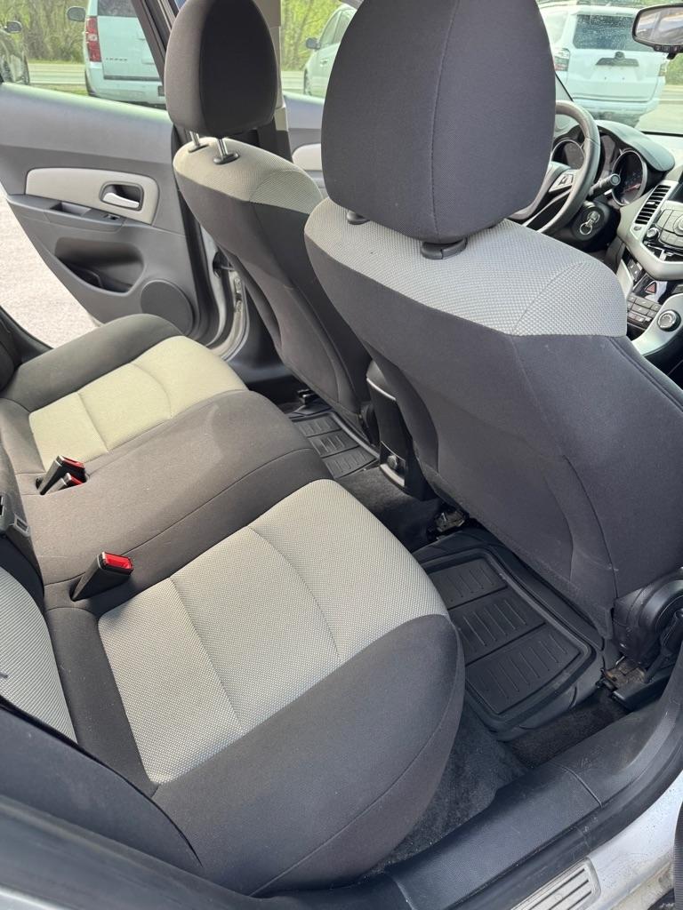 Chevrolet Cruze  2013