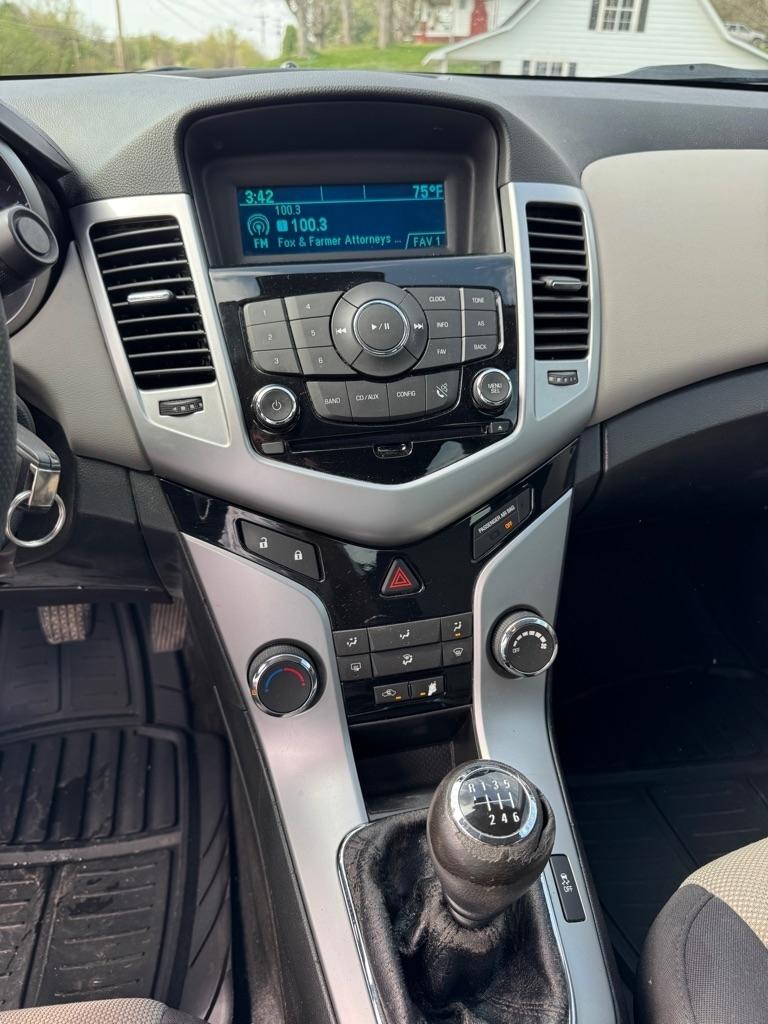 Chevrolet Cruze  2013
