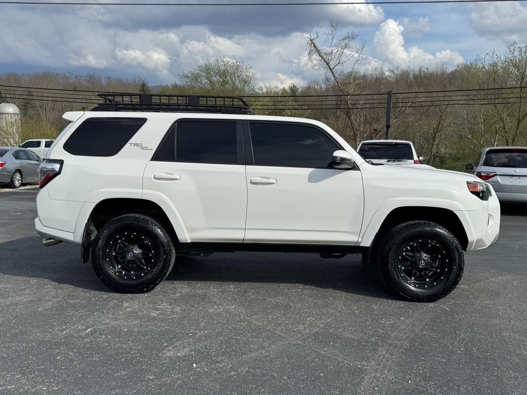 Toyota 4Runner  2019
