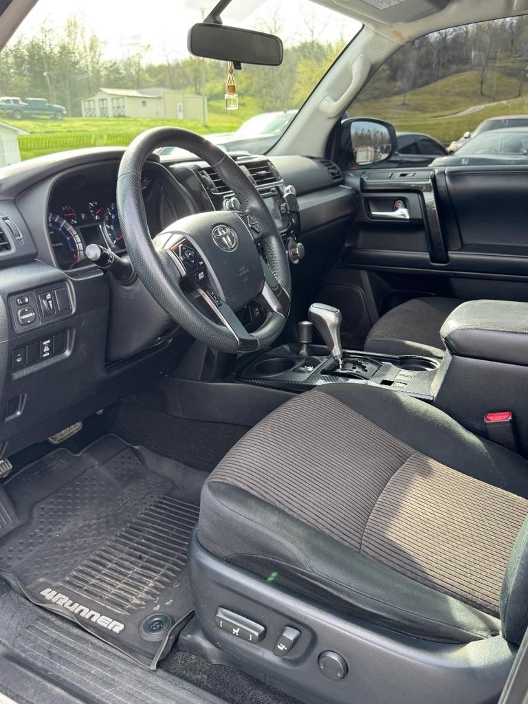 Toyota 4Runner  2019