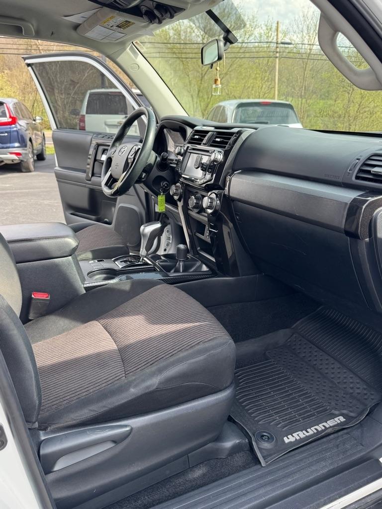 Toyota 4Runner  2019