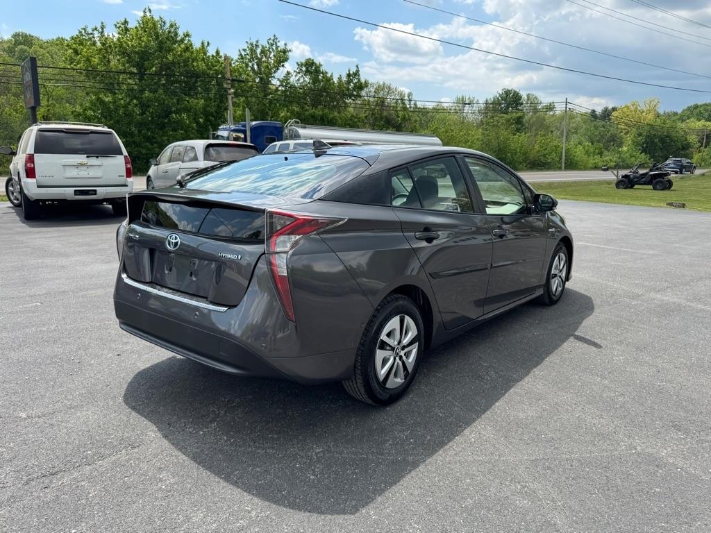 Toyota Prius  2018