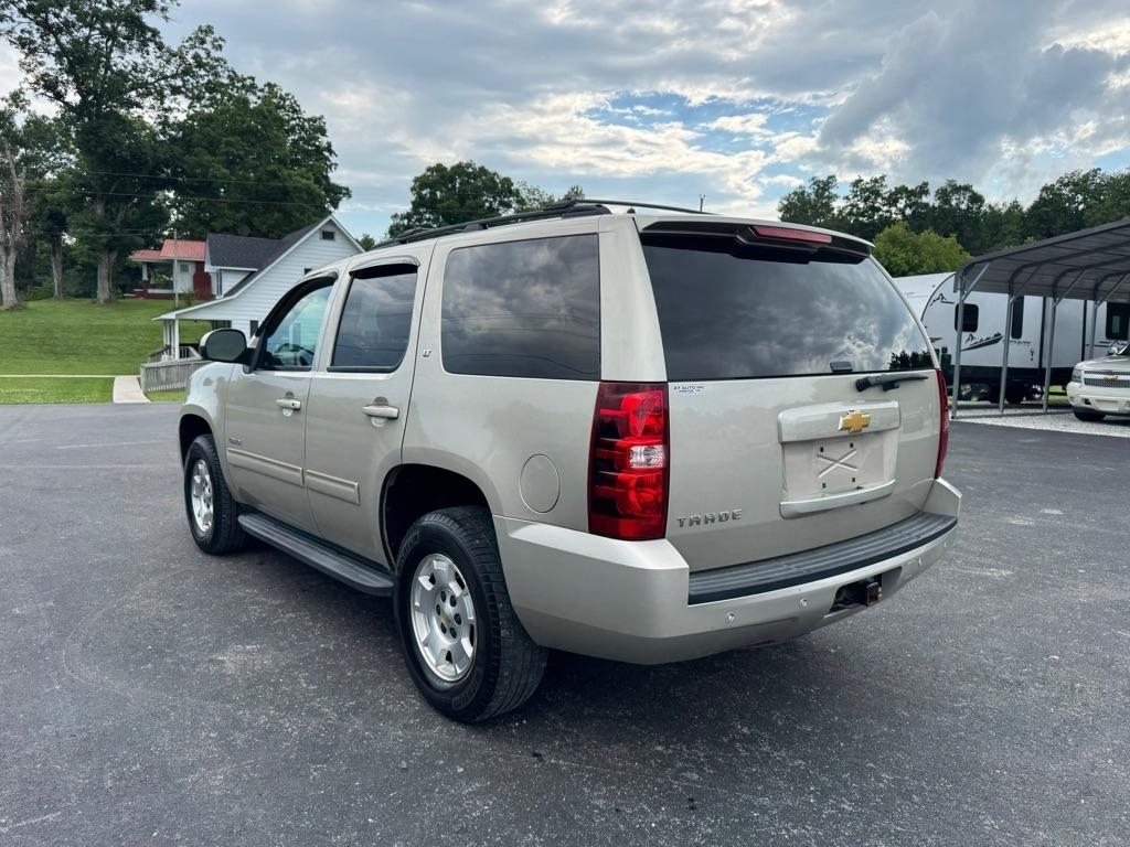 Chevrolet Tahoe  2013