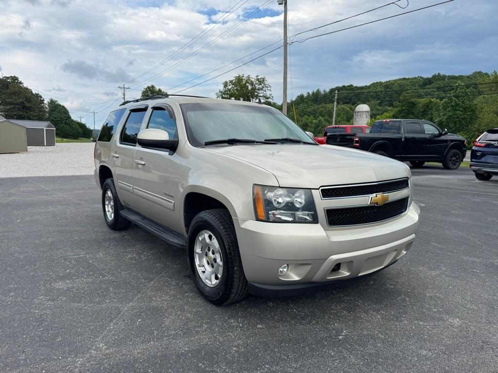 Chevrolet Tahoe  2013