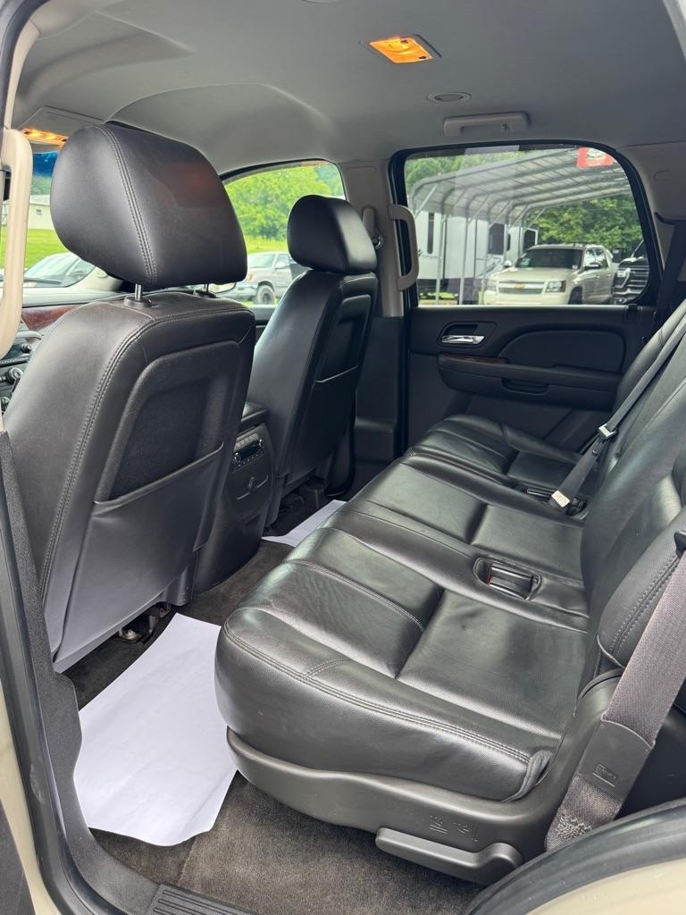 Chevrolet Tahoe  2013