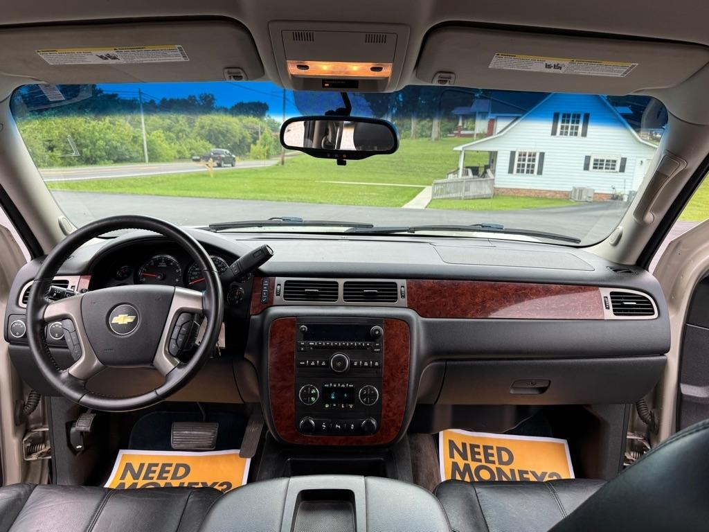 Chevrolet Tahoe  2013