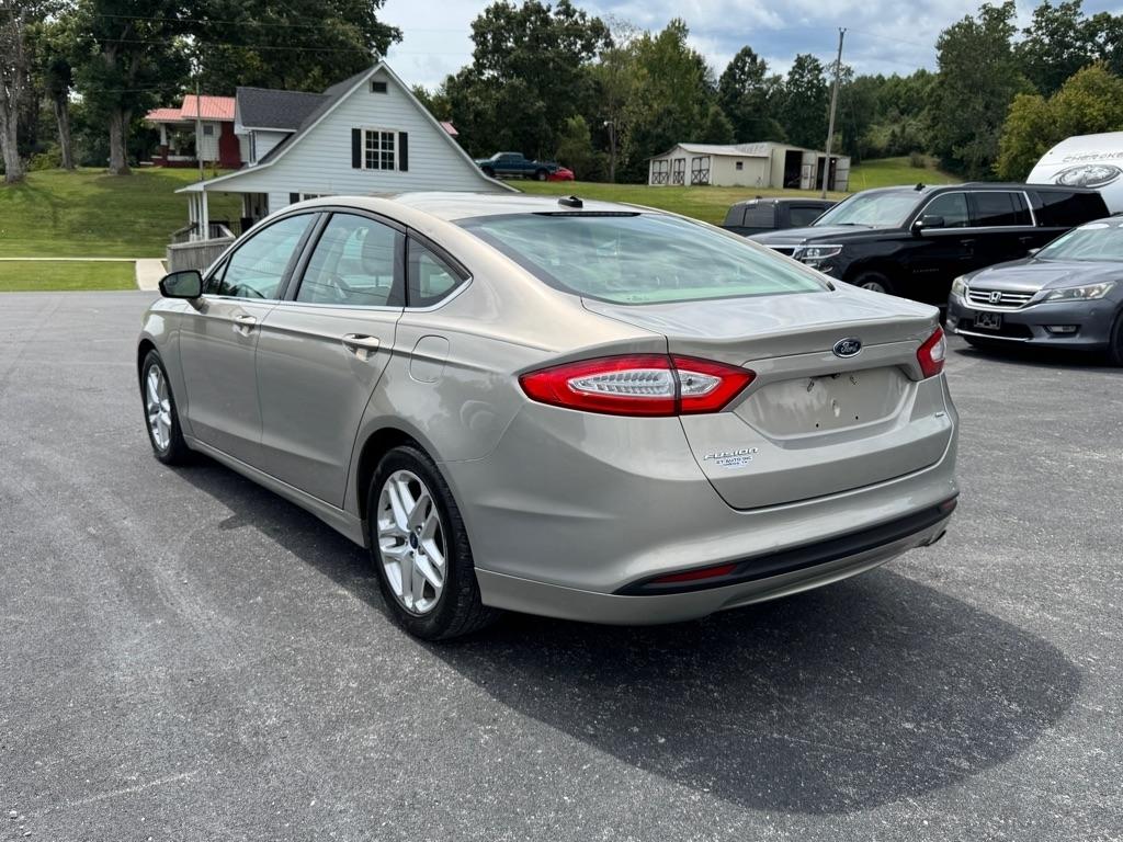 Ford Fusion  2015