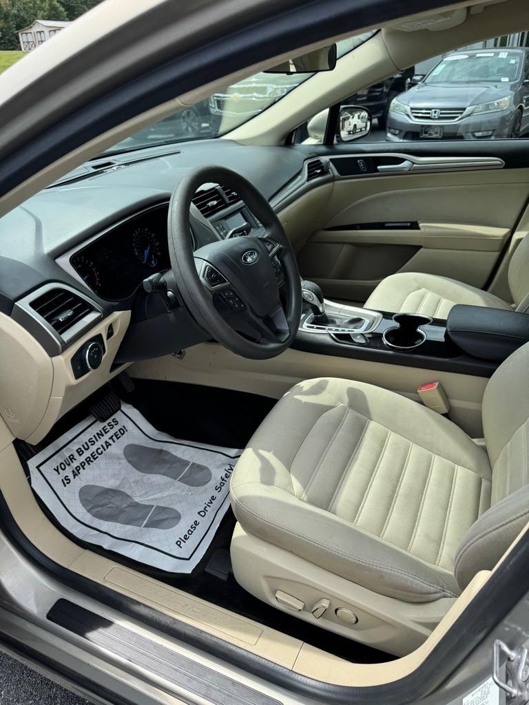 Ford Fusion  2015