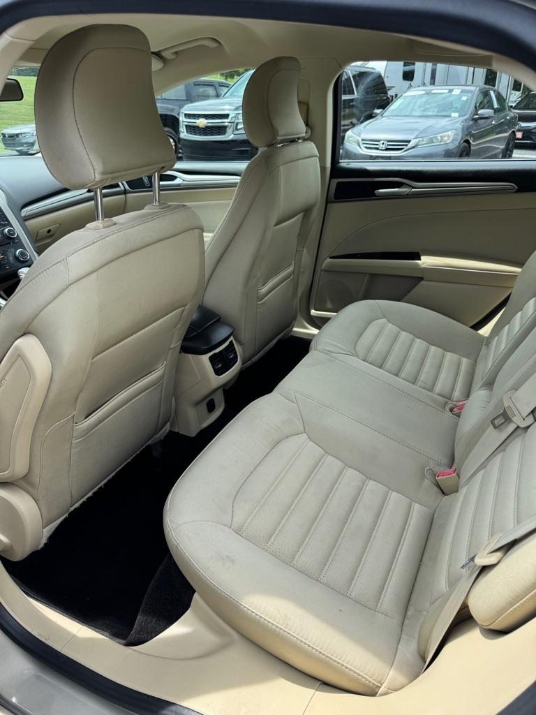 Ford Fusion  2015