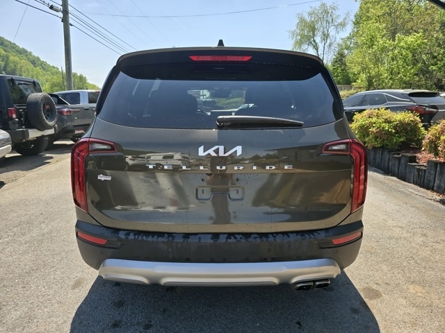 2022 Kia Telluride SX photo 3