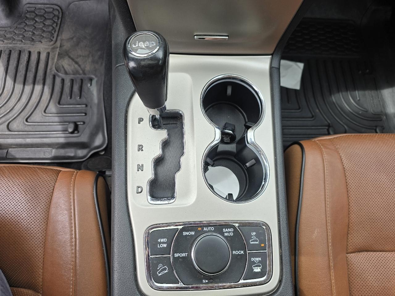 Jeep Grand Cherokee Overland 4WD 2012