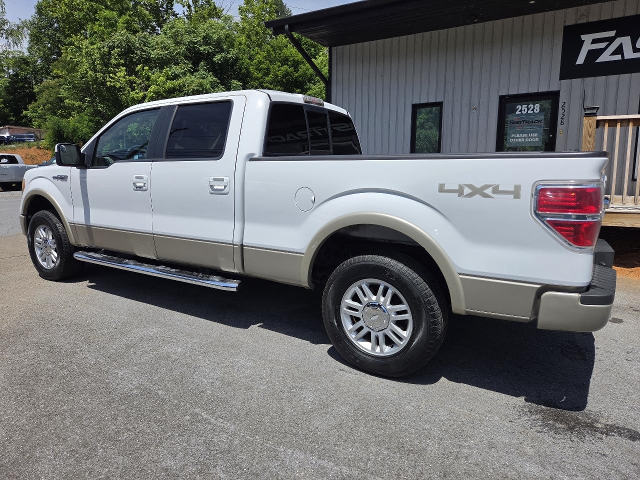 Ford F-150 Lariat SuperCrew Short Box 4WD 2010