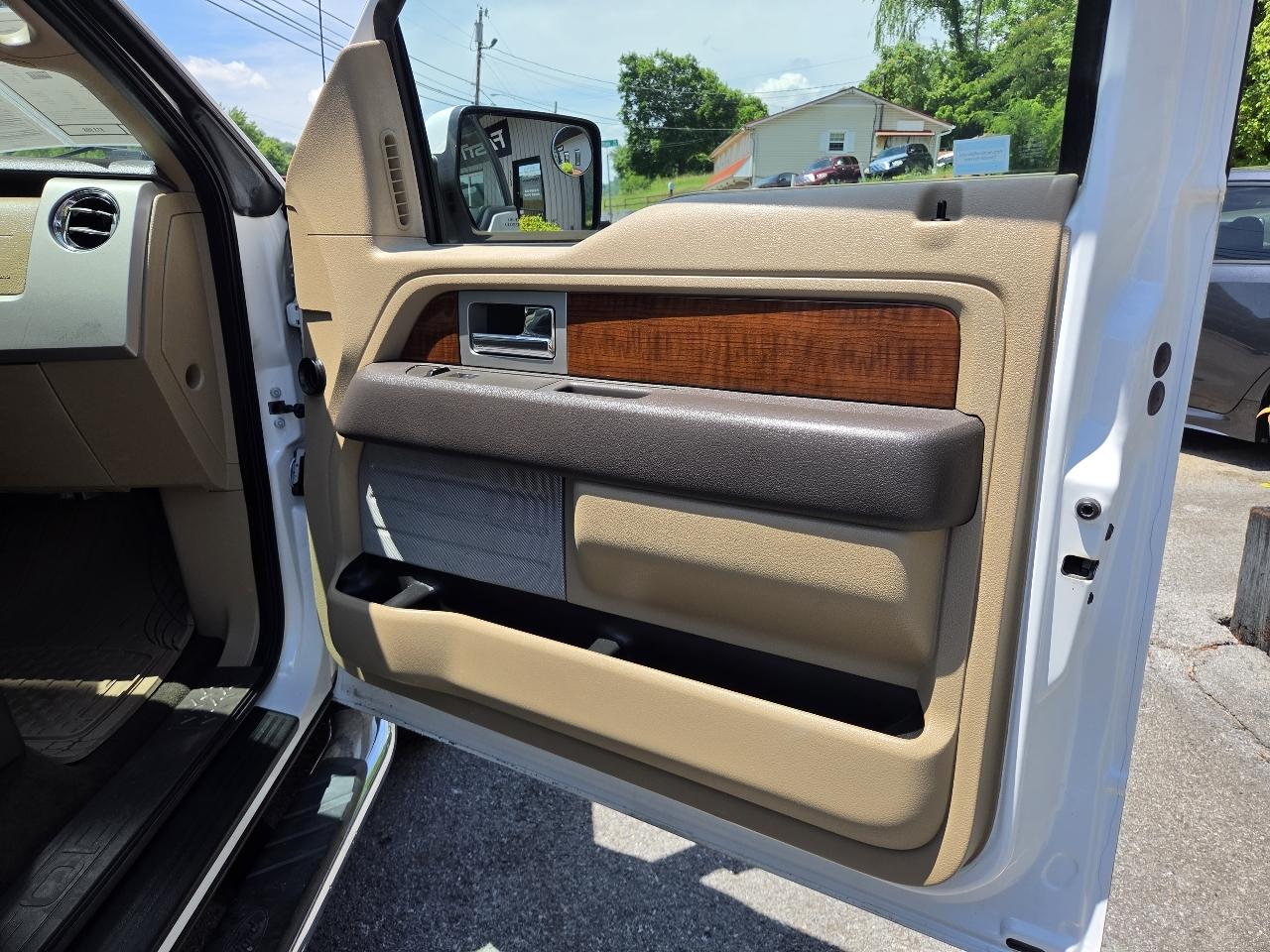 Ford F-150 Lariat SuperCrew Short Box 4WD 2010