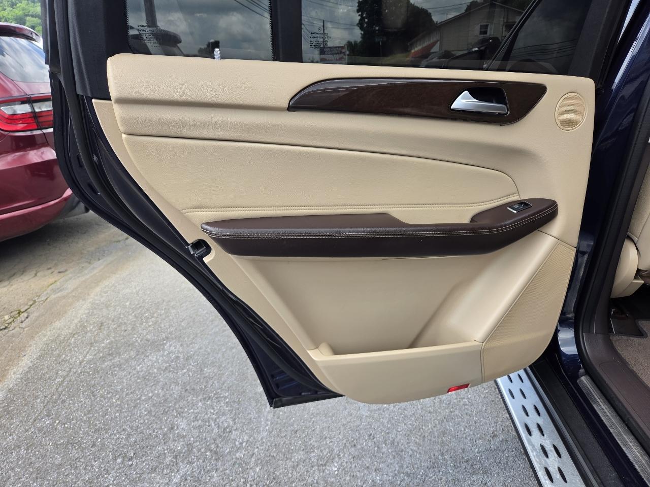 Mercedes-Benz GLS-Class GLS450 4MATIC 2017