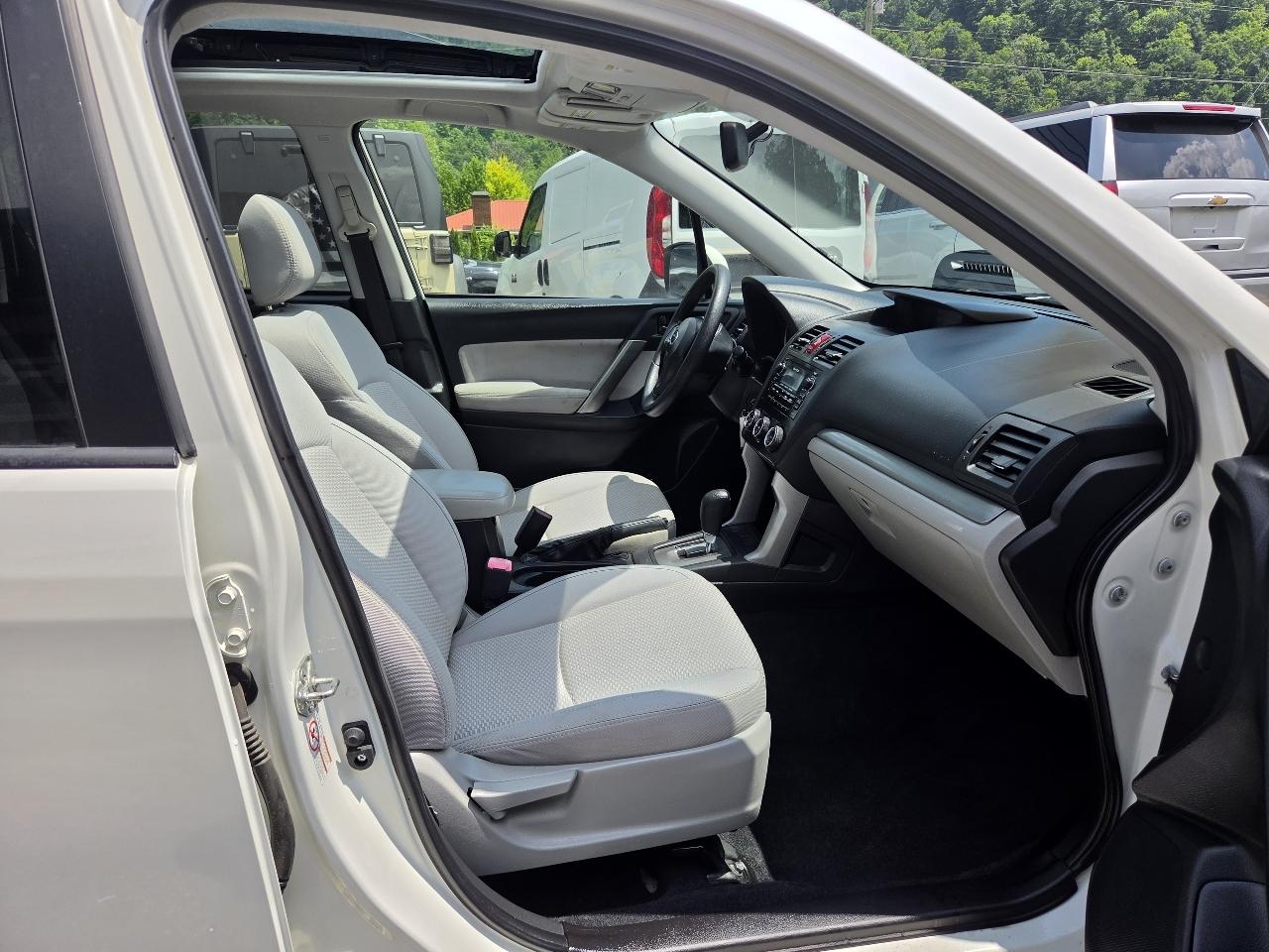 Subaru Forester 2.5i Premium 2015