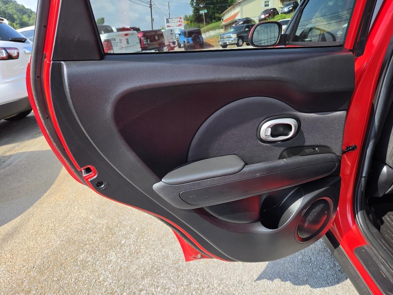 Kia Soul + 2015