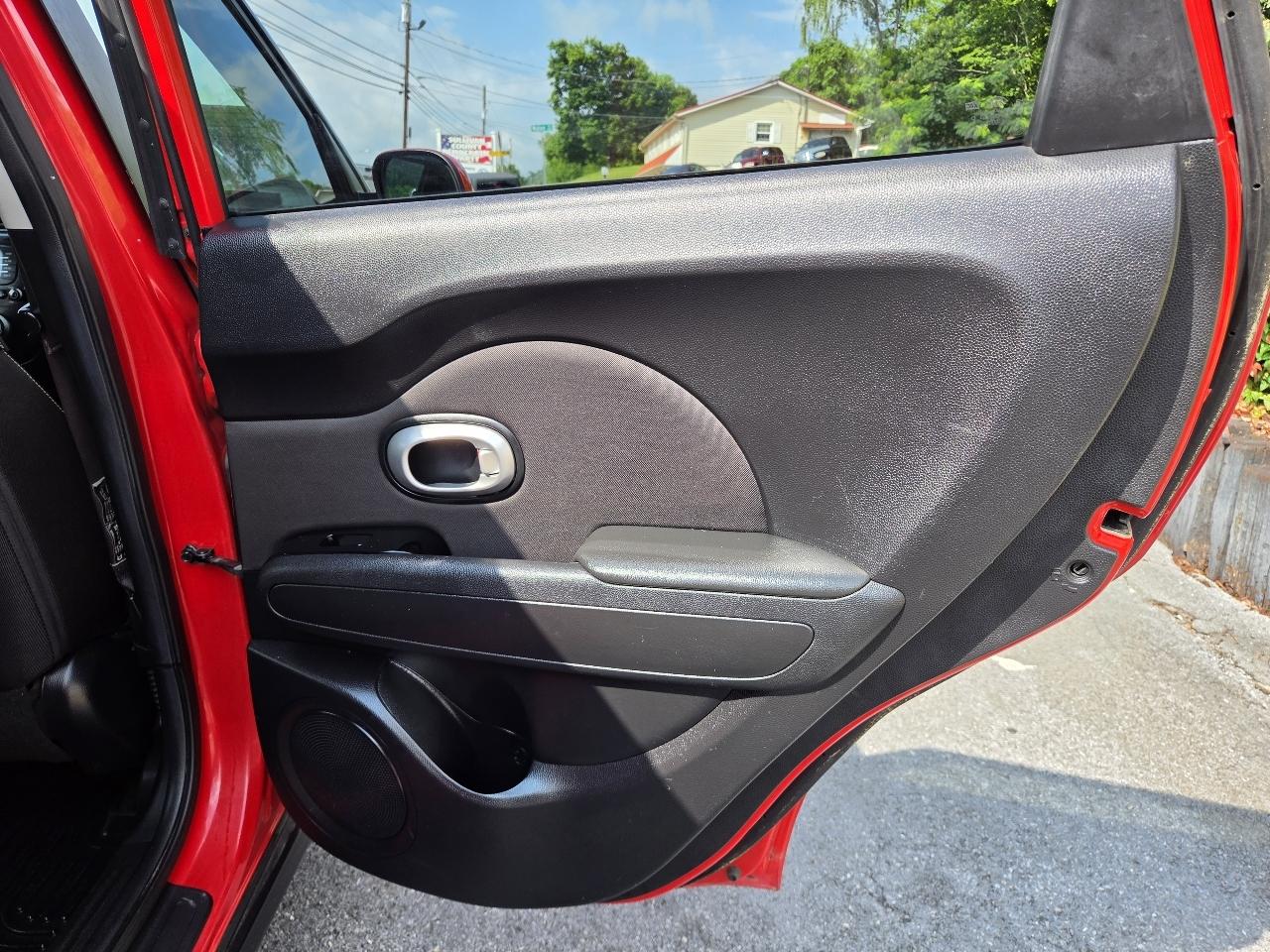 Kia Soul + 2015