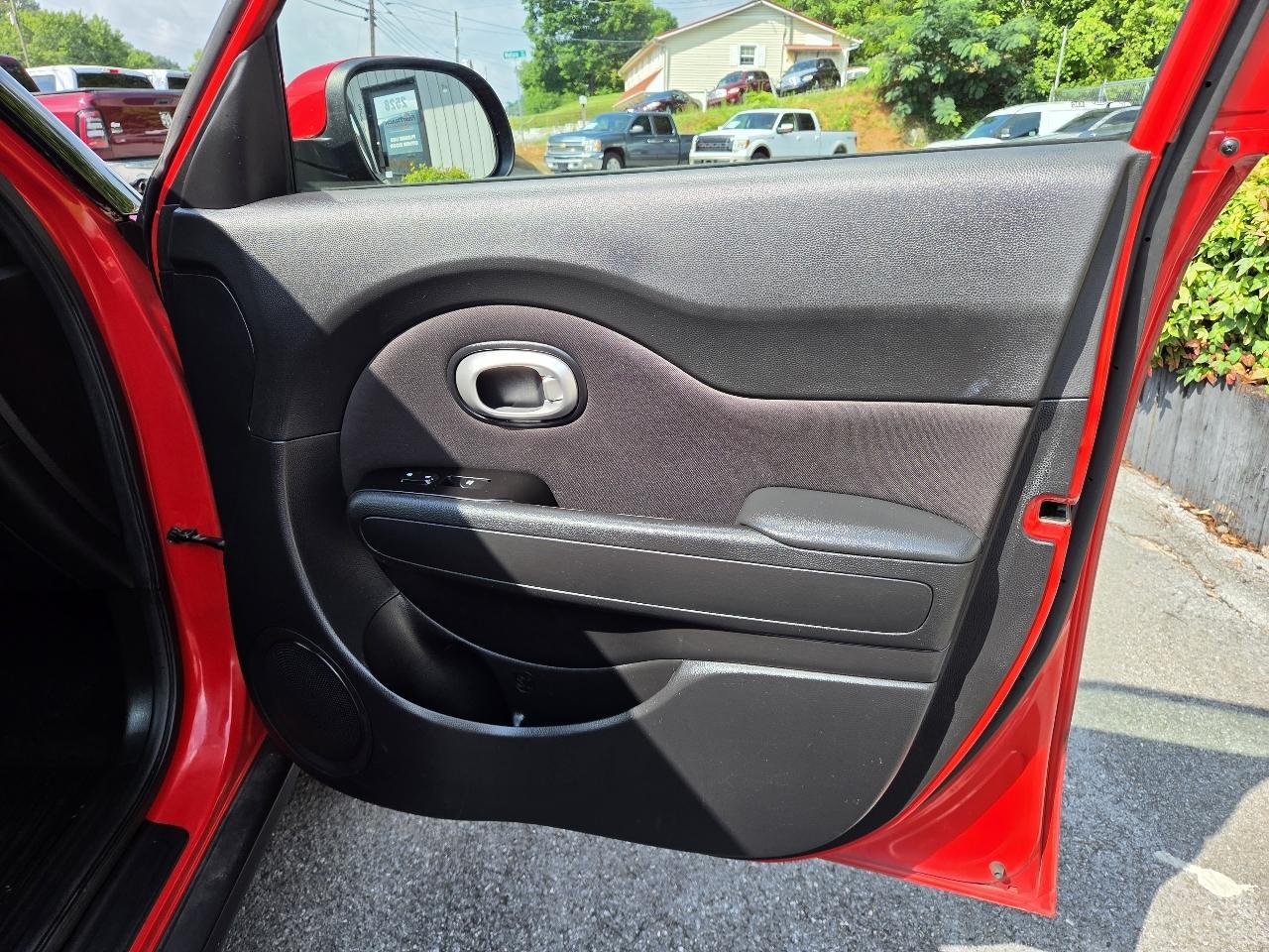 Kia Soul + 2015