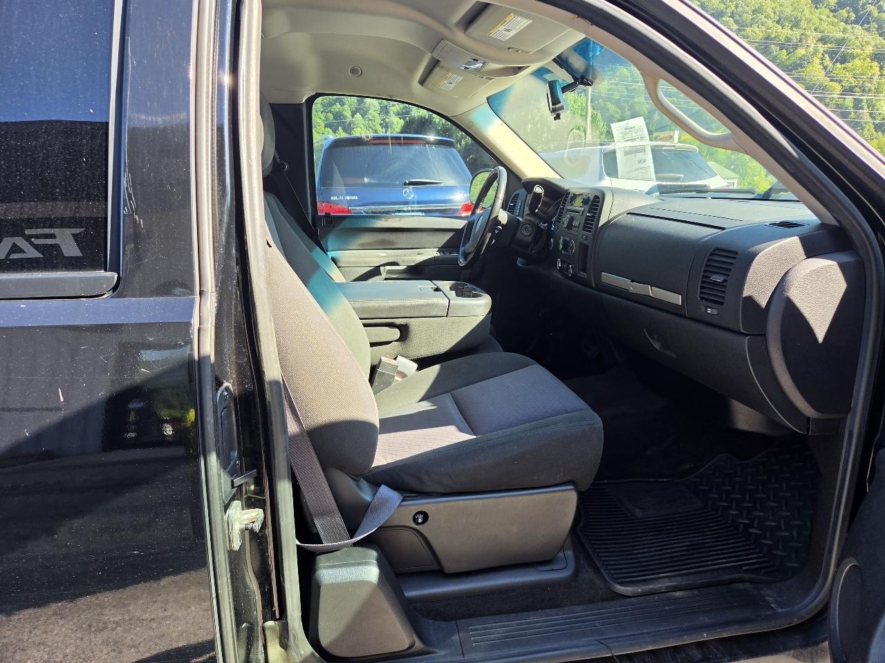 GMC Sierra 1500 SLE Ext. Cab 4WD 2011