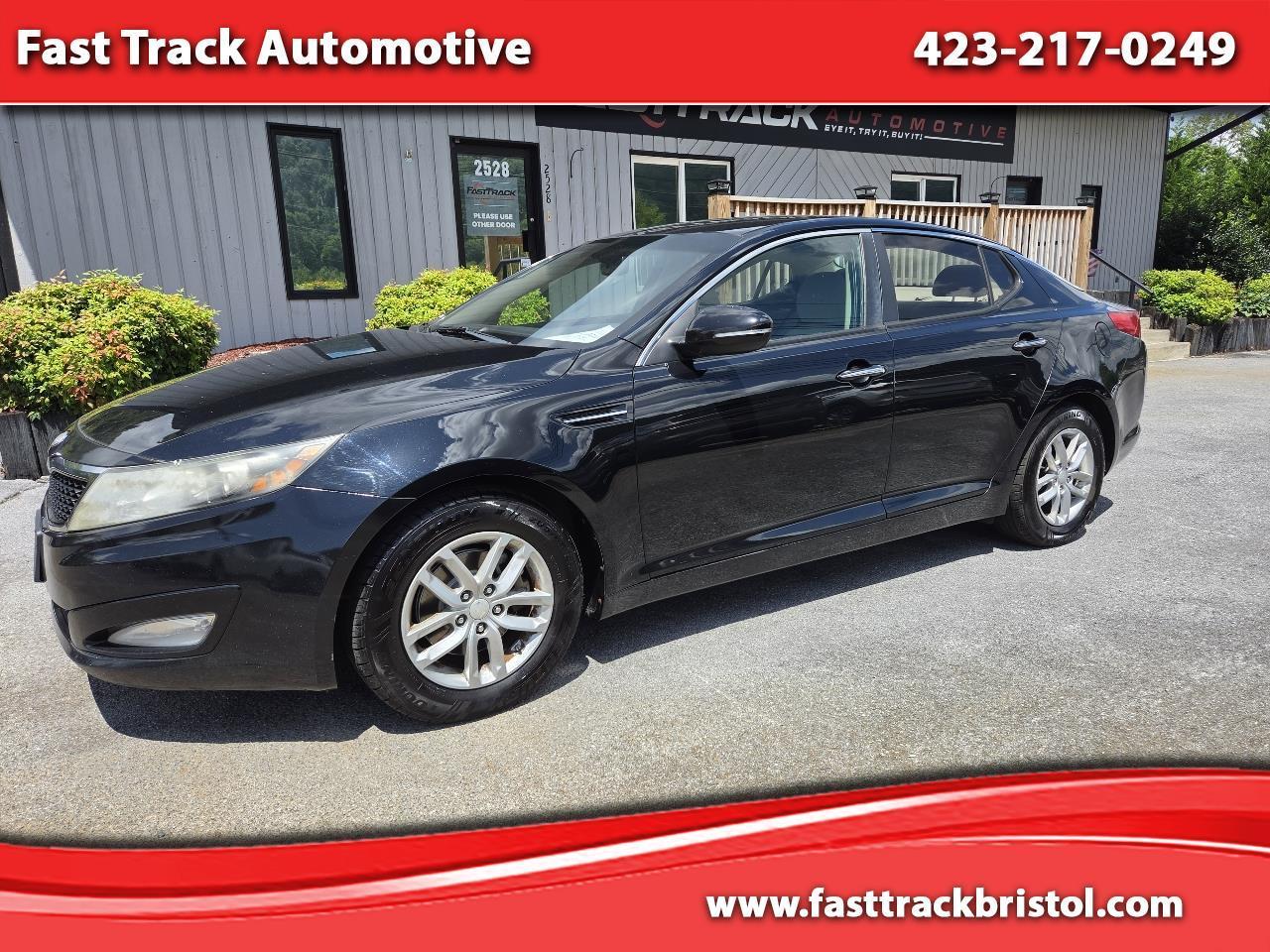 Kia Optima LX MT 2013