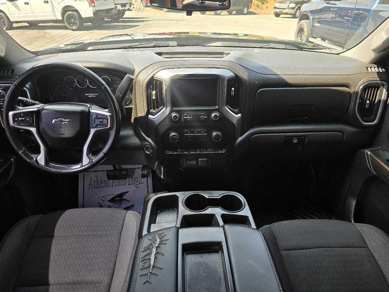 Chevrolet Silverado 1500 LT Trail Boss Crew Cab 4WD 2020