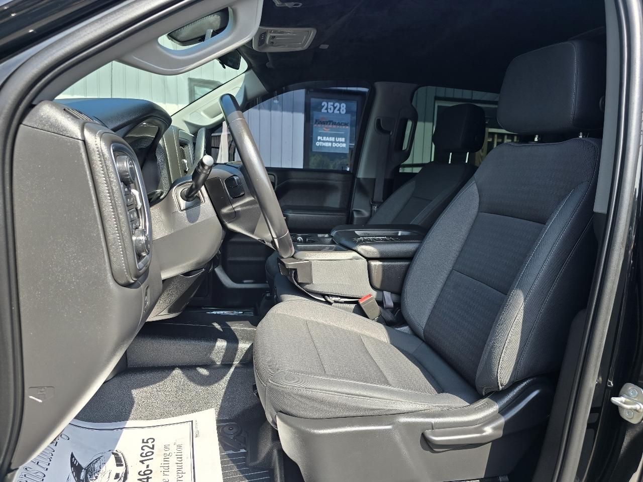 Chevrolet Silverado 1500 LT Trail Boss Crew Cab 4WD 2020