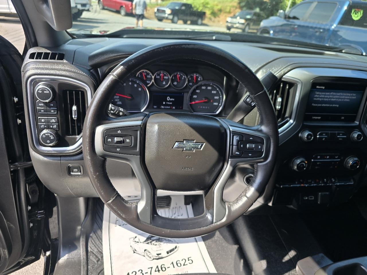 Chevrolet Silverado 1500 LT Trail Boss Crew Cab 4WD 2020
