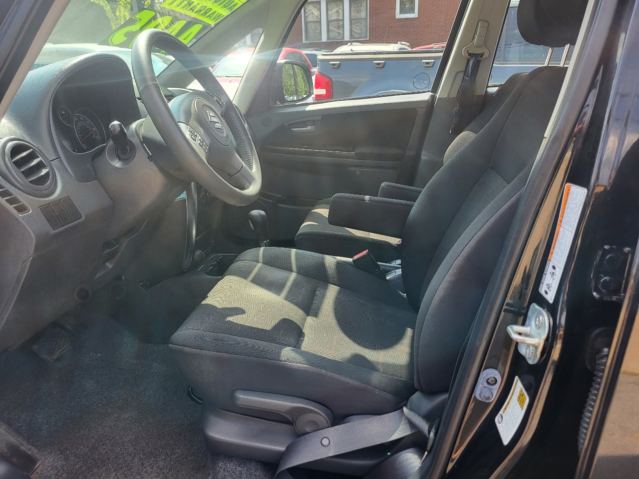 Suzuki SX4 Crossover Premium AWD 2012 Suzuki SX4 Crossover Premium AWD 2012