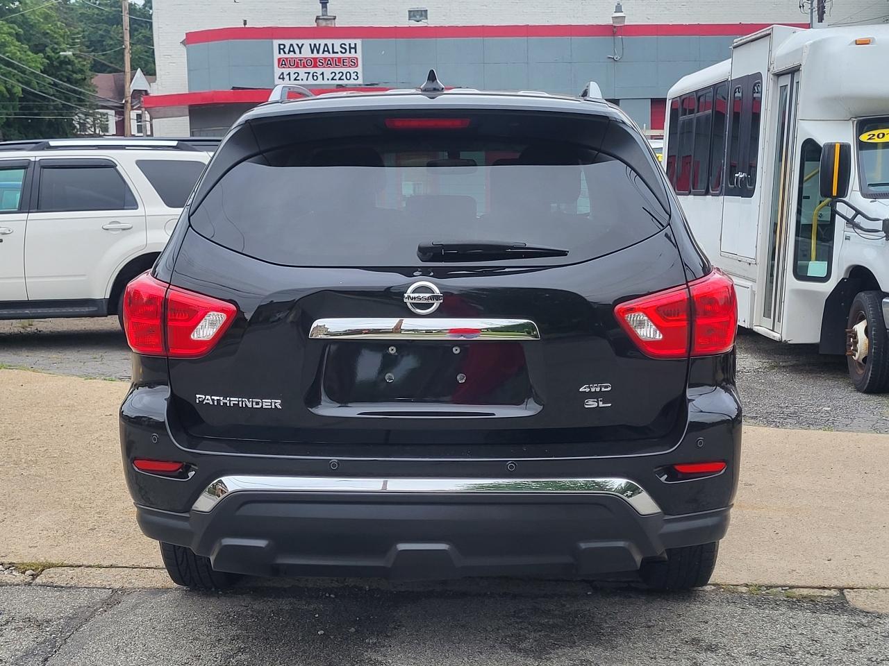Nissan Pathfinder S 4WD 2019