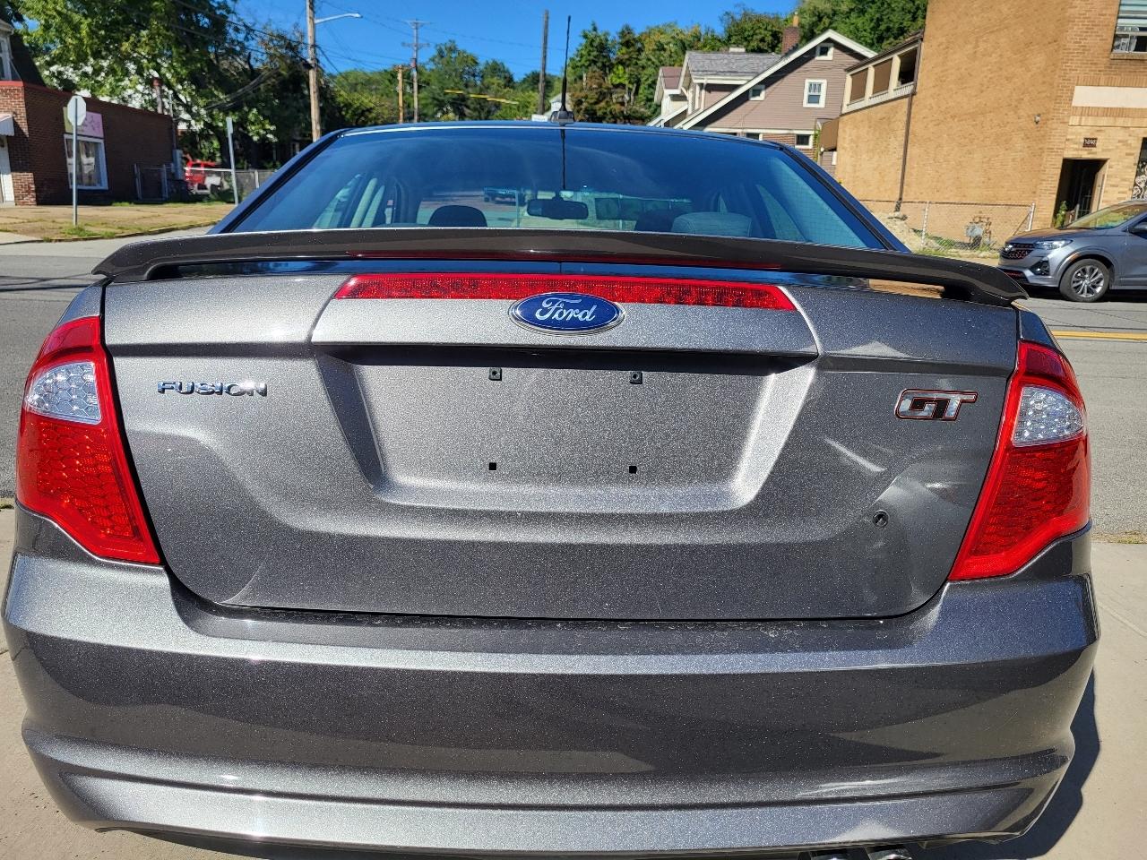 Ford Fusion SE 2010