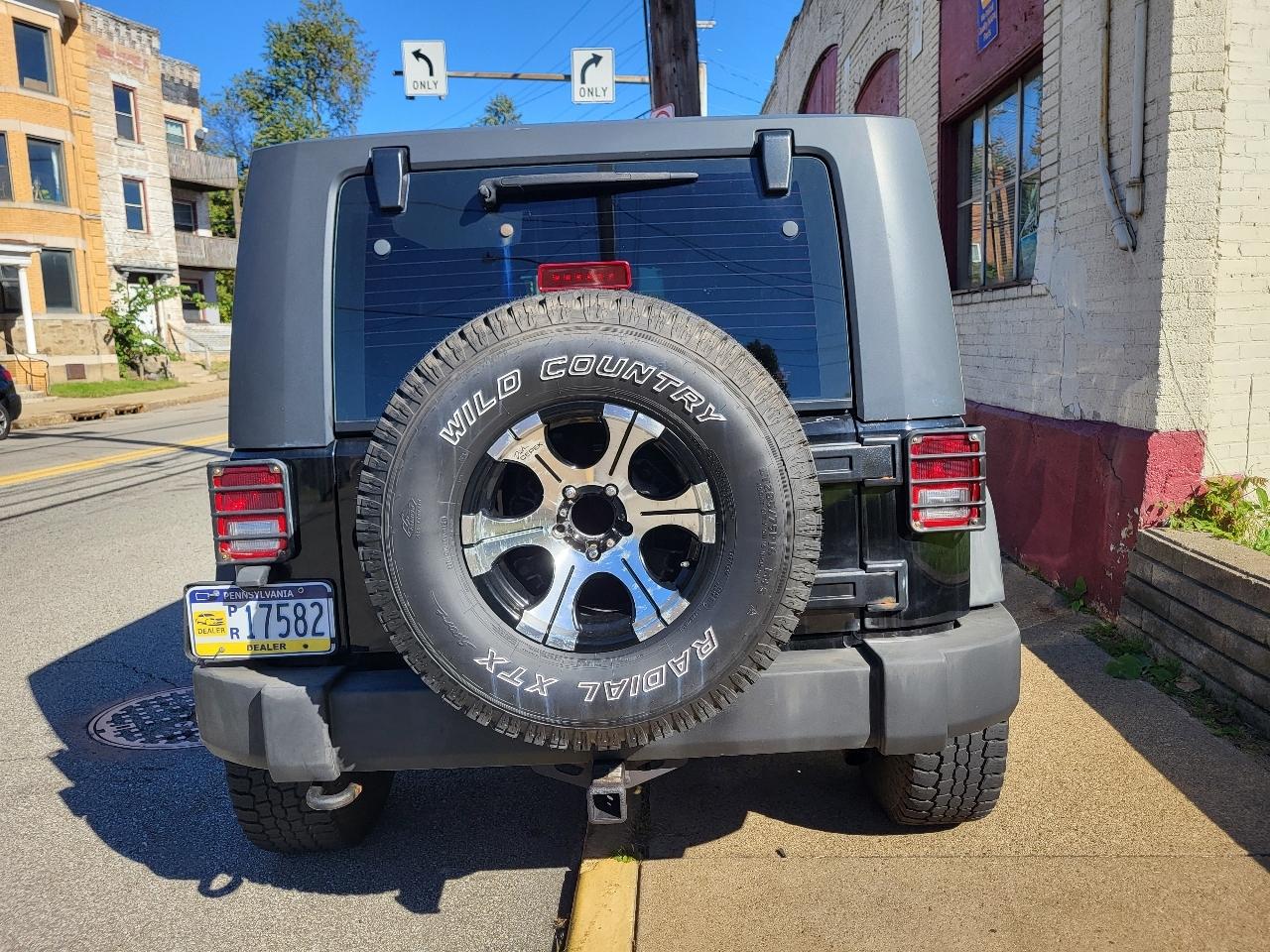 Jeep Wrangler Sport 4WD 2010