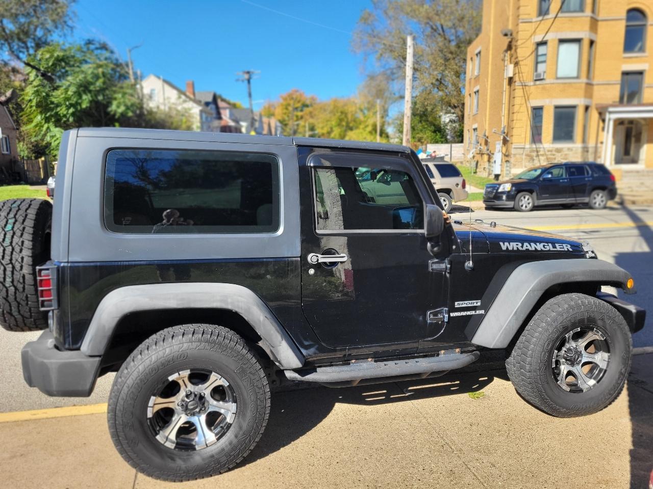 Jeep Wrangler Sport 4WD 2010