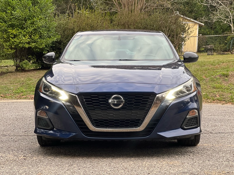 2019 Nissan Altima SR