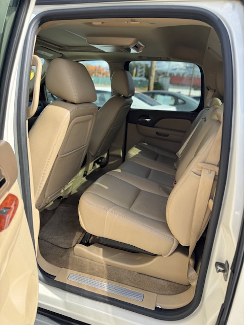 Chevrolet Avalanche LTZ 4WD 2013 Chevrolet Avalanche LTZ 4WD 2013