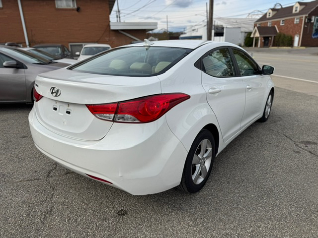 Hyundai Elantra GLS 2011 Hyundai Elantra GLS 2011